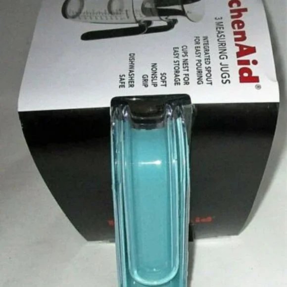 🆕 Kitchen Aid Measuring Cups- Set of 3 - Picture 2 of 5